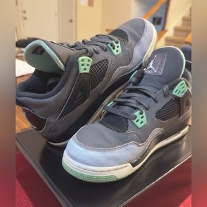 Jordan 4 Green Glow Sz 7y